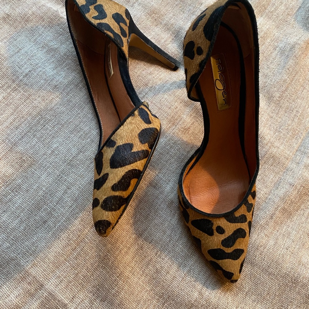 Halogen Women's Black Suede Stiletto